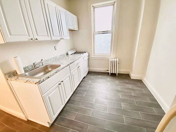 2nd image of 25-32 34th St #2P