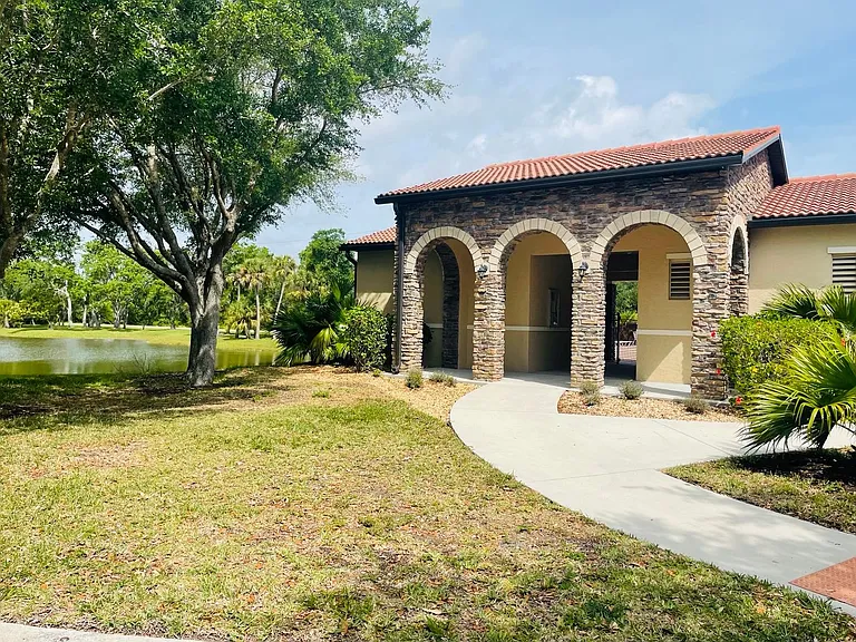 15321 Mille Fiore Blvd — Photo 21