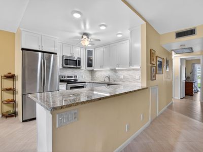 1049 Wolverton C, Boca Raton, FL, 33434