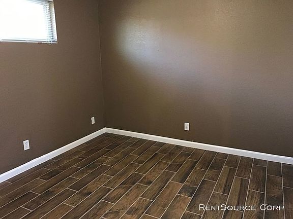 5th image of 508 W Avenue J4 APT A