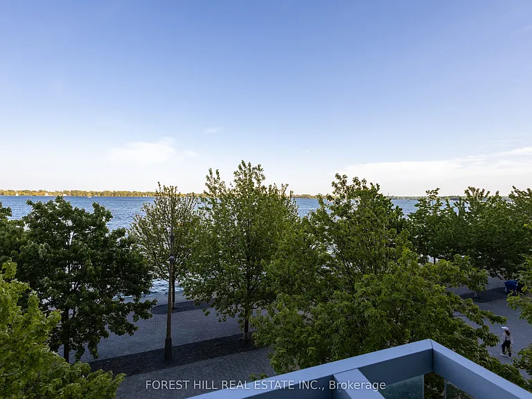 39 Queens Quay E #313 — Photo 7