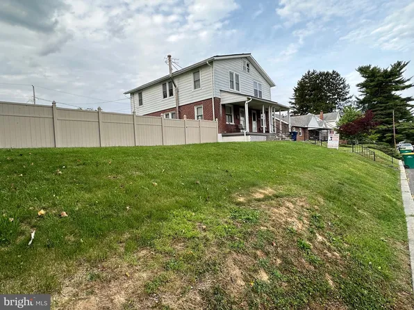 2319 Garfield Ave, West Lawn, PA 19609