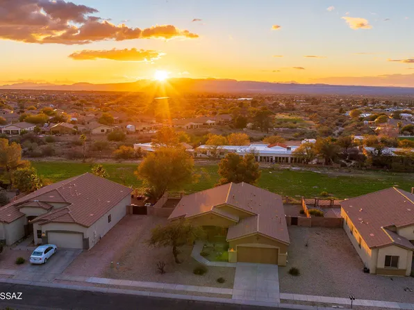 432 S Blue River Loop, Vail, AZ 85641