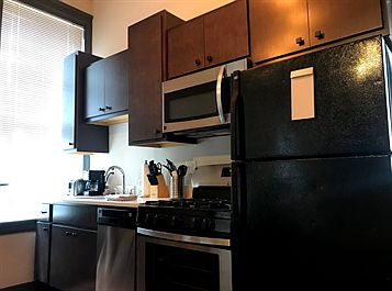 1st image of 1531 Elm St APT 2R