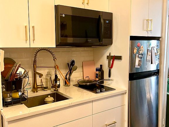 2nd image of 349 W Broadway APT 8