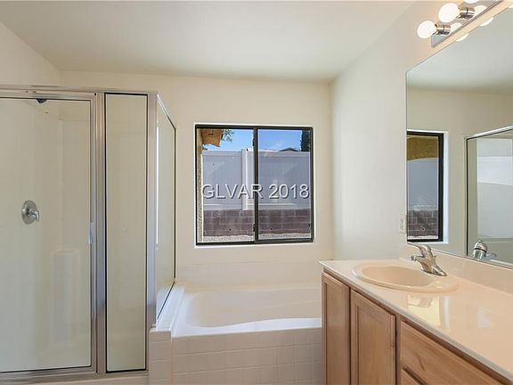 3rd image of 3228 Black Jade Ave