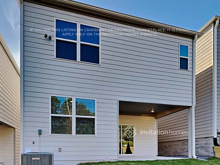 125 Webster Cir — Photo 17