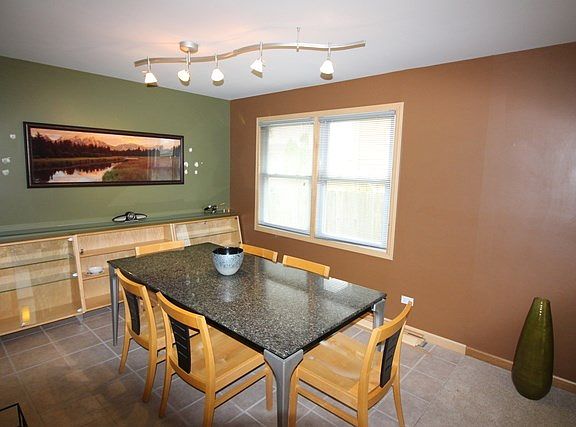5th image of 9039 W 169th Pl
