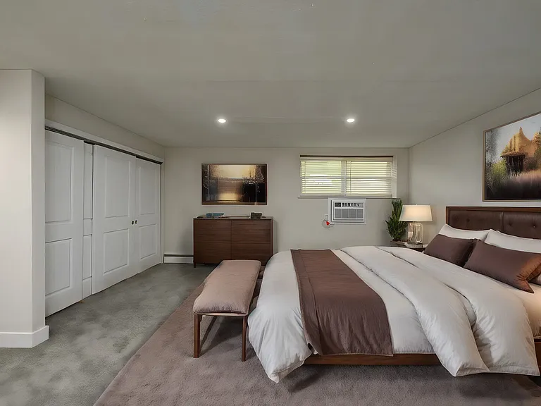 Green Valley Manor — Photo 10