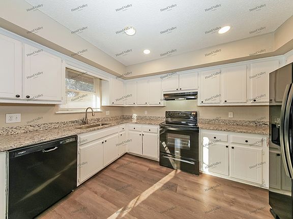 5th image of 5628 Darla Dr