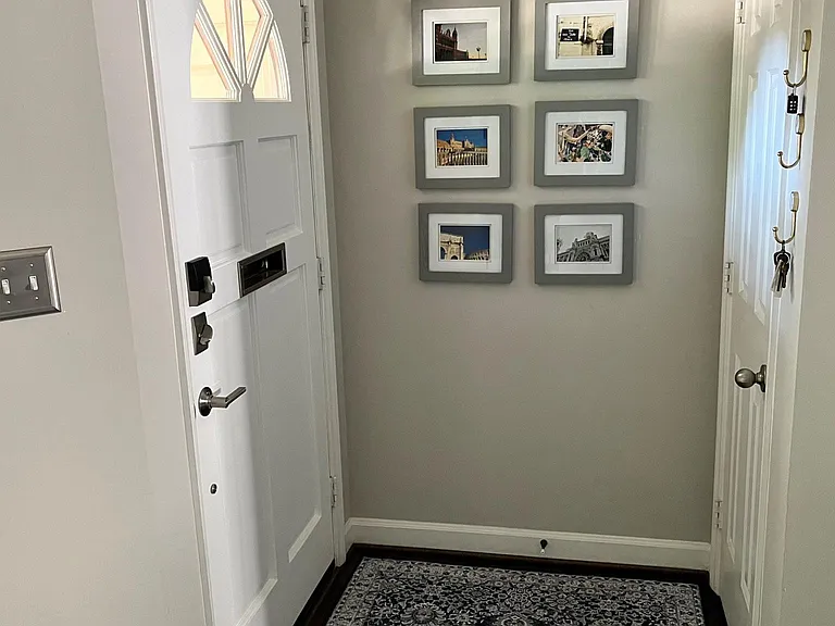 803 Lexington Ave — Photo 4