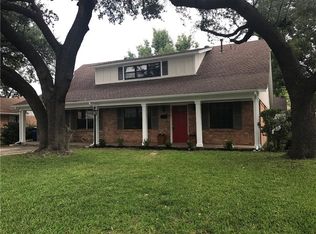 1829 Gravley Dr, Carrollton, TX 75006