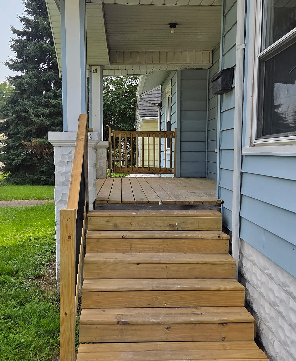 3 bed, 994 sqft, $1,750 — Photo 3