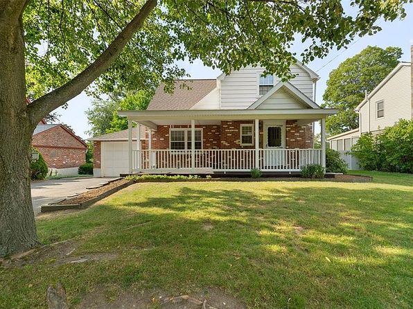 1212 Hillside Dr
