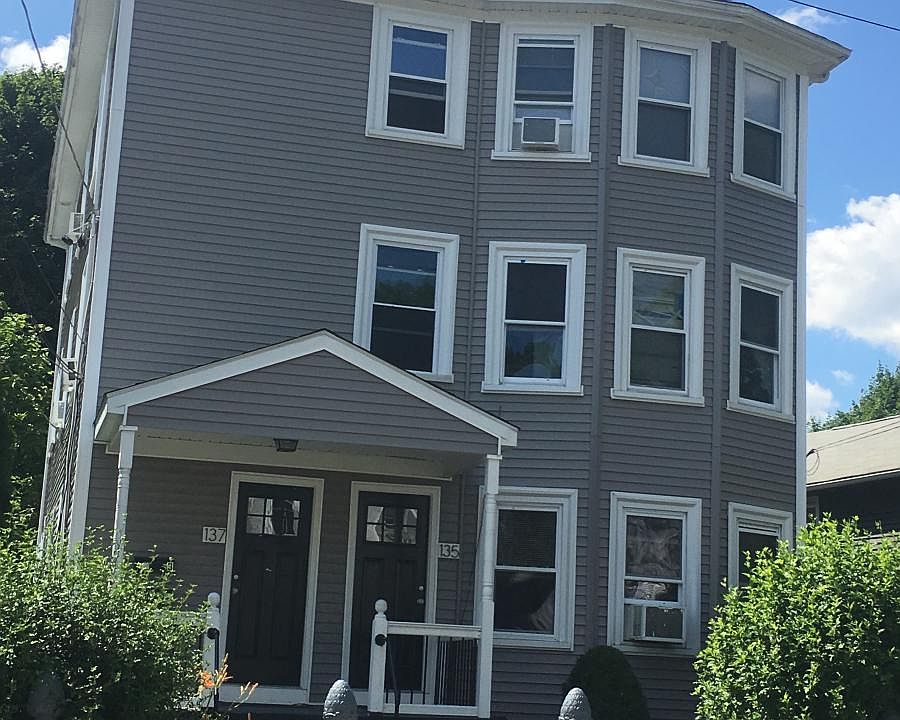 1st image of 135 Armistice Blvd #3