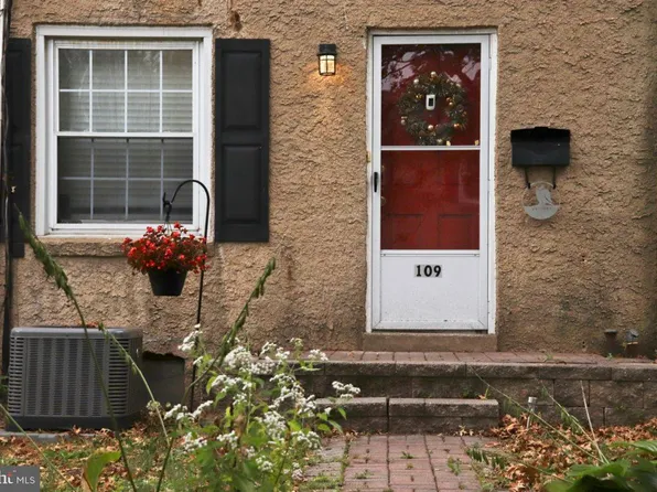109 Sunrise Dr, Pottstown, PA 19464