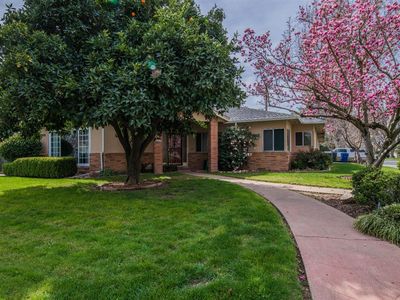 5860 Camellia Ave, Sacramento, CA, 95819