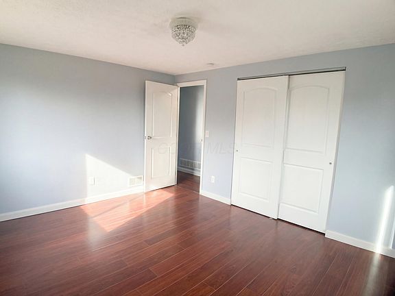 4th image of 3511 Countryview Dr