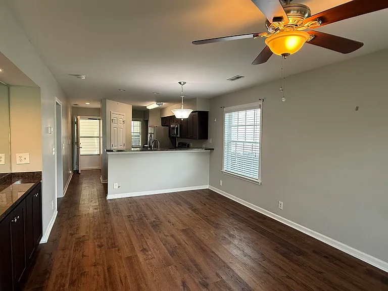 653 Tupelo Ln #14-A — Photo 16
