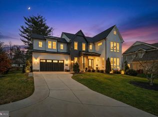 311 Albrecht Cir SW, Vienna, VA 22180