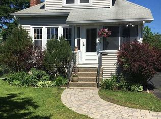 72 Rose Ct, Albany, NY 12209