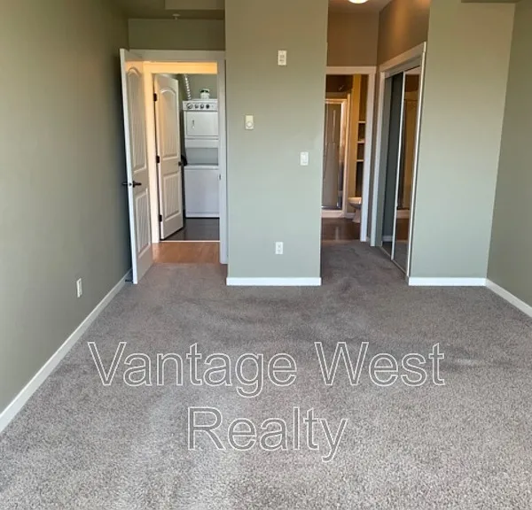 3739 Casorso Rd #305 — Photo 8