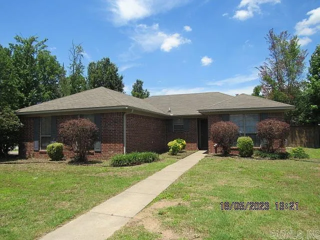 4660 Graham Dr