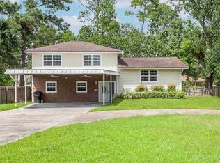 1120 N 18th St, Nederland, TX 77627