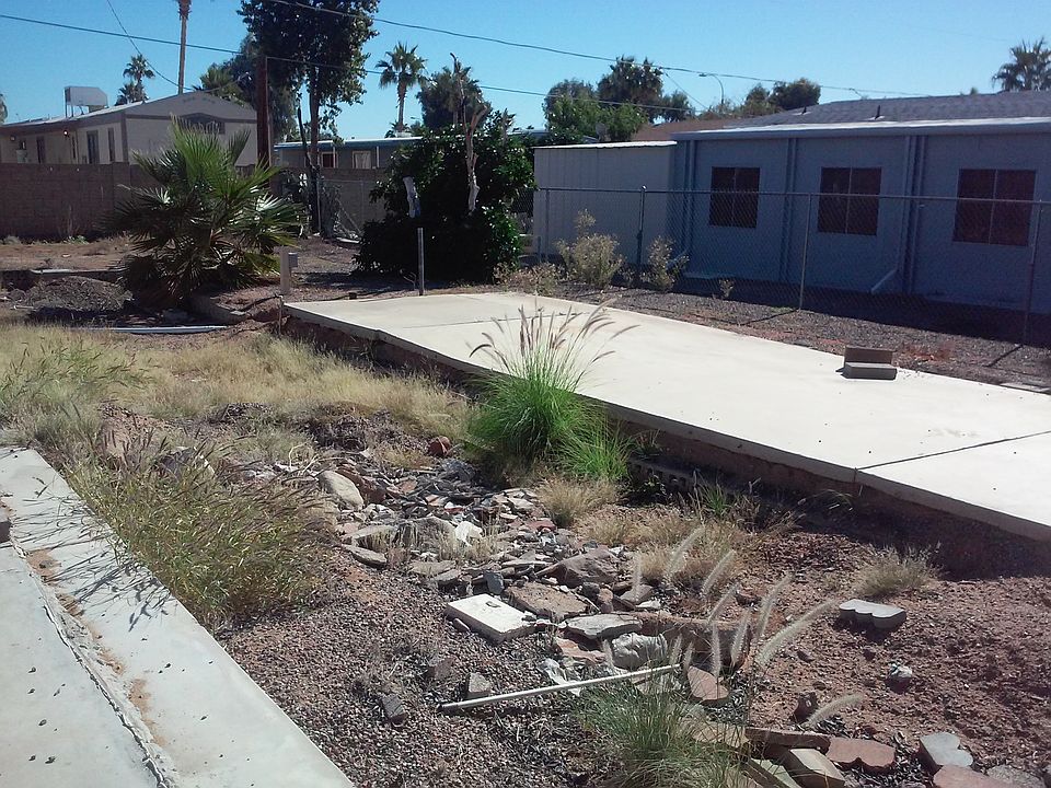 2nd image of 647 S 93rd Way