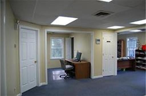4th image of 5 W Mill St Ste 4