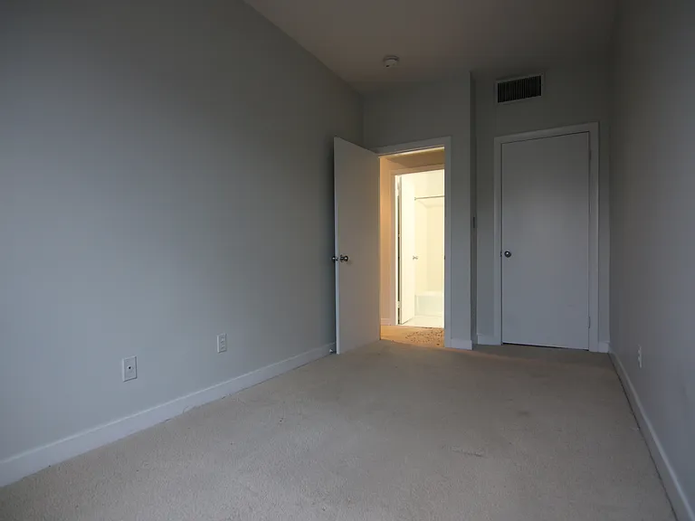 548 Columbus Ave #5 — Photo 22
