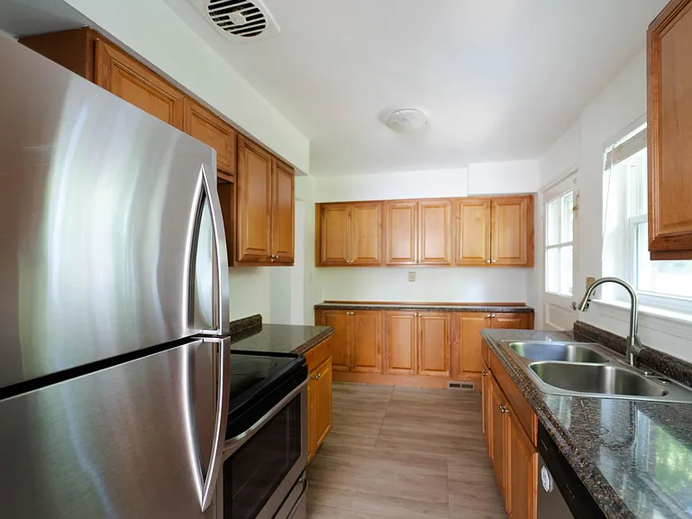 5305 Yorktown Blvd — Photo 31