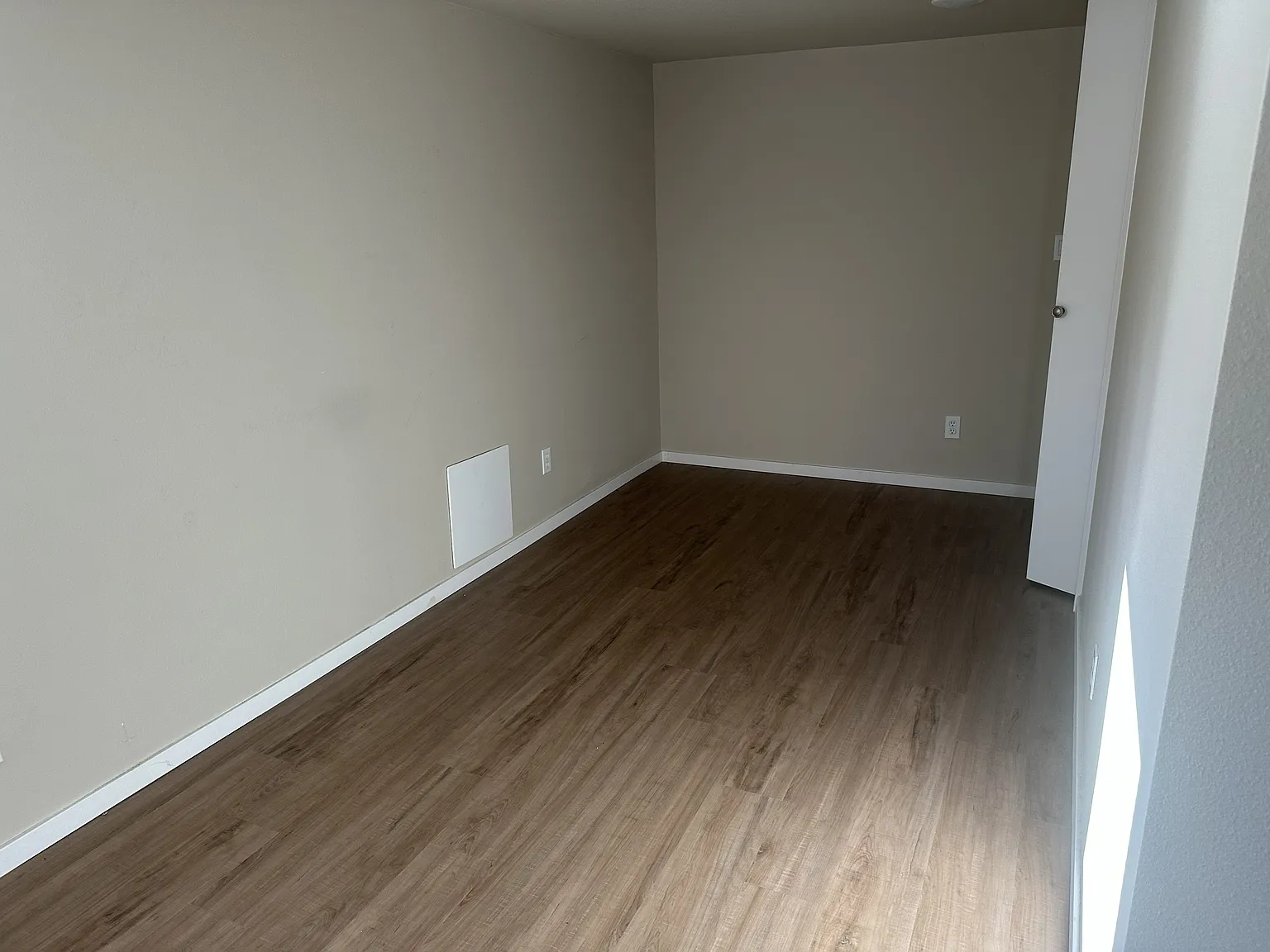 4 bed, 1800 sqft, $3,900 — Photo 4