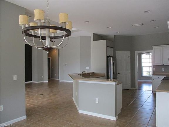 4th image of 11930 Heather Woods Ct
