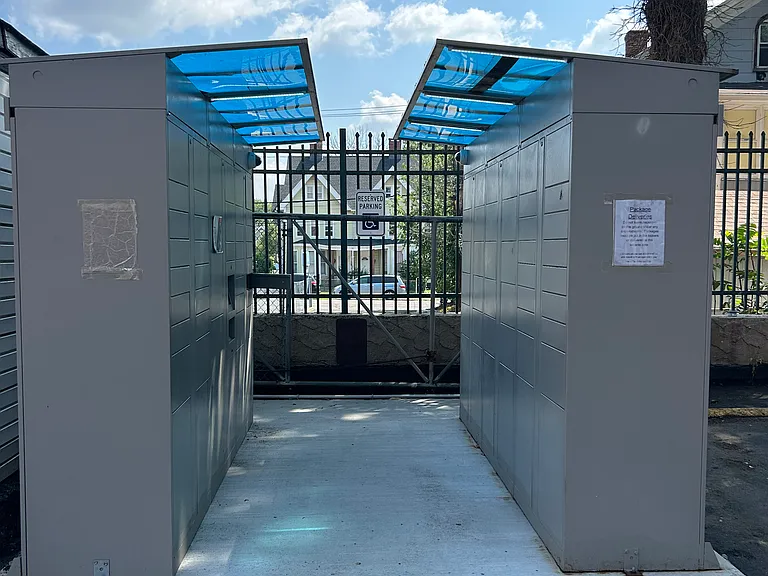 Fairbridge Commons — Photo 15