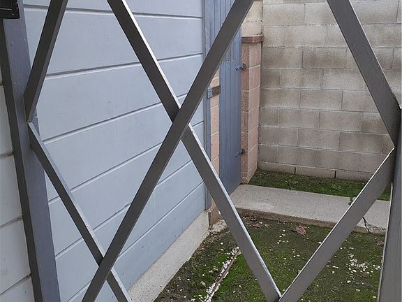 3rd image of 11902 Dalwood Ave