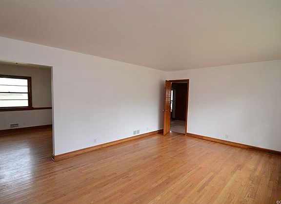 2nd image of 5150 Gravelbrook Dr