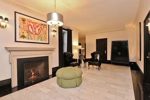 Sold by Lovett Realty, Inc. | media 13