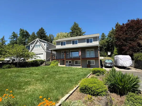 1505 NW 10th Ave #B, Camas, WA 98607