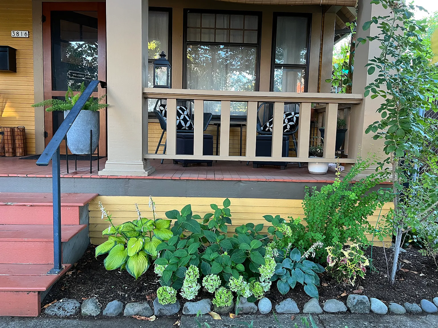 4 bed, 2184 sqft, $3,195 — Photo 3