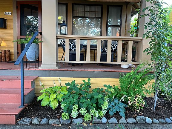 3rd image of 3816 SE 65th Ave