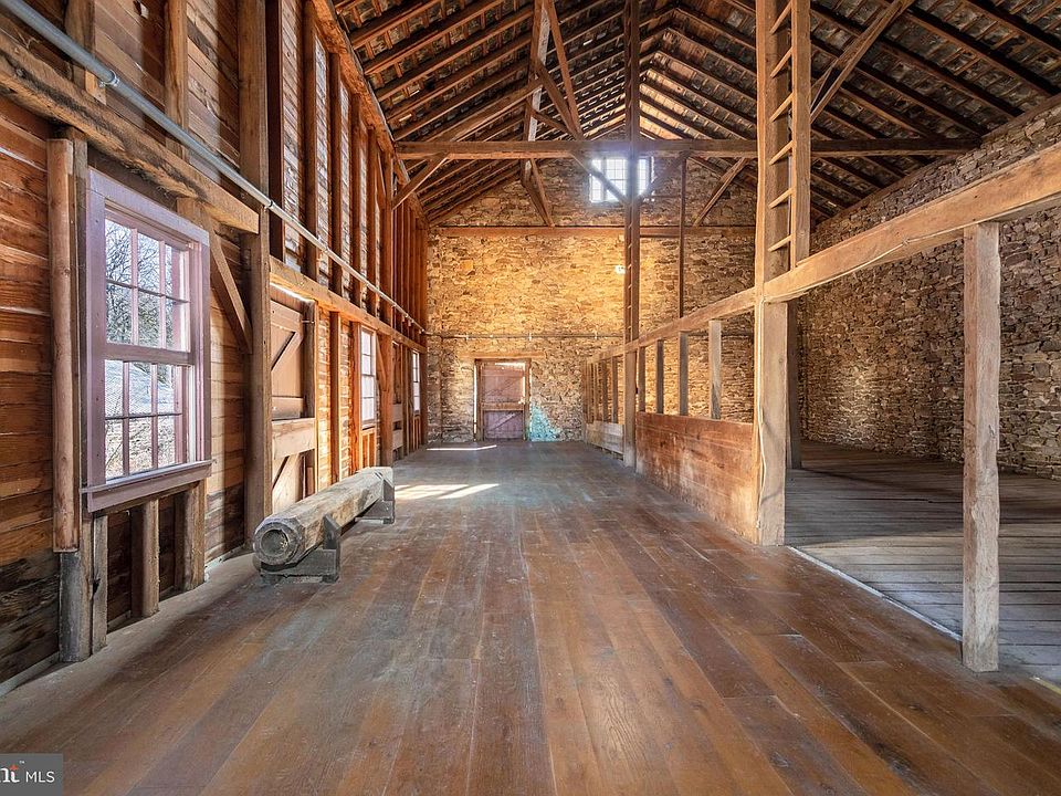 1st image of 6766 Laurel Rd