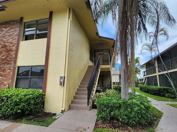 10039 Winding Lake Rd APT 101, Sunrise, FL 33351