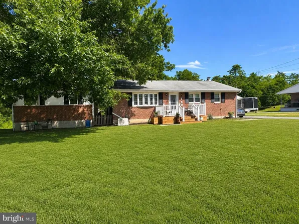 140 Gollub Dr, Birdsboro, PA 19508