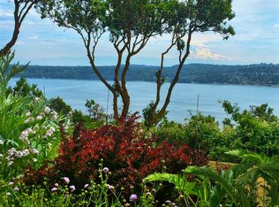 9525 SW 288th St, Vashon, WA 98070