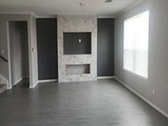 5th image of 23019 Forebear Dr