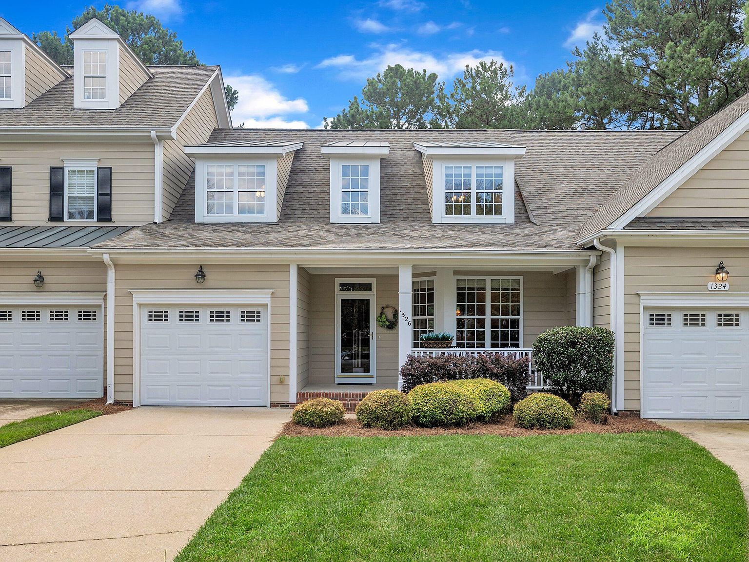 1326 Fairview Club Dr