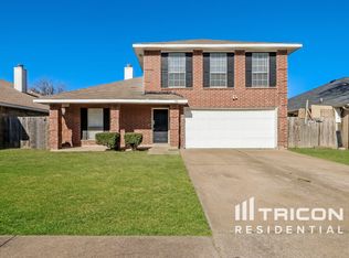 511 Sea Rim Dr, Arlington, TX 76018