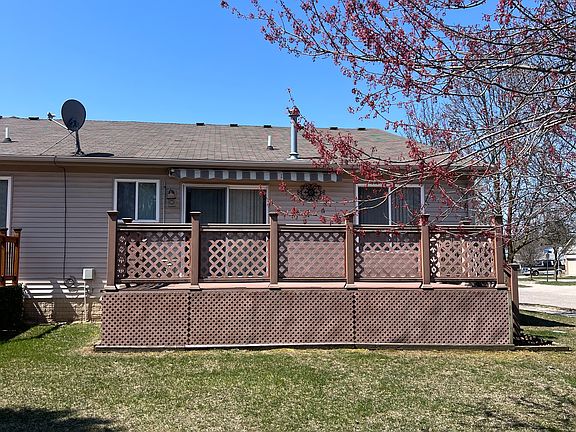 4th image of 21613 Sunnyview St #14
