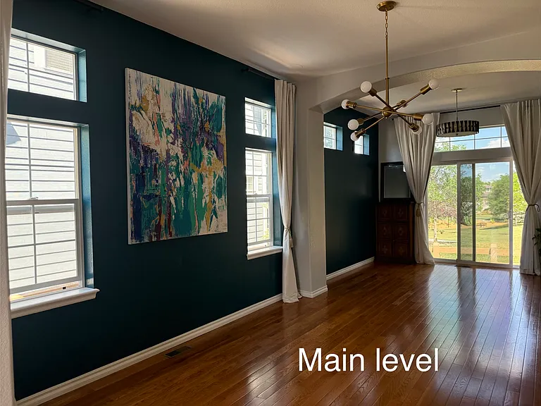 3160 Redhaven Way — Photo 2